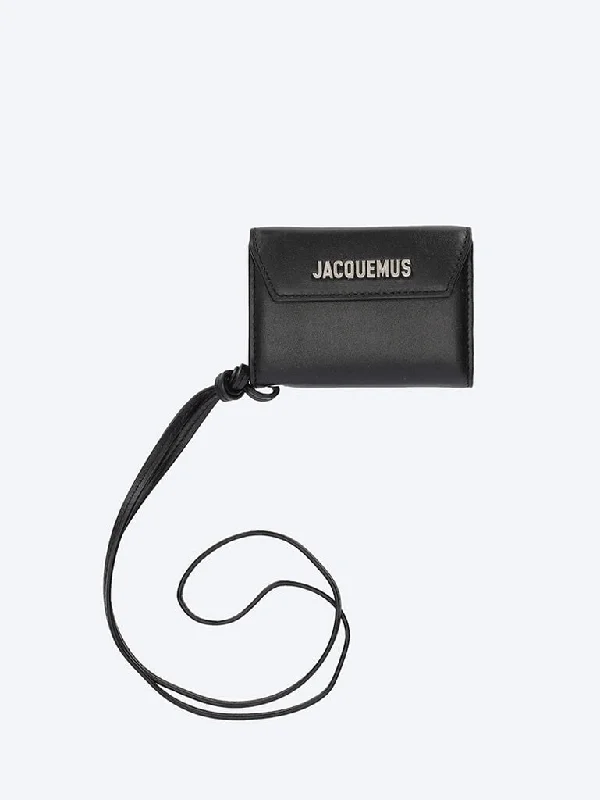 Le porte jacquemus