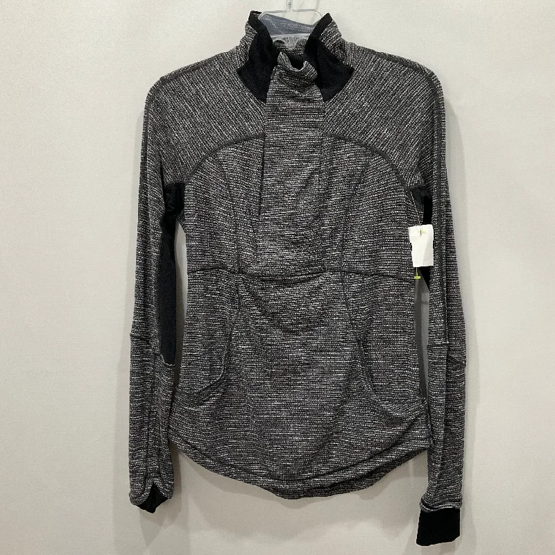 Athletic Top Long Sleeve Collar By Lululemon In Grey, Size: 6